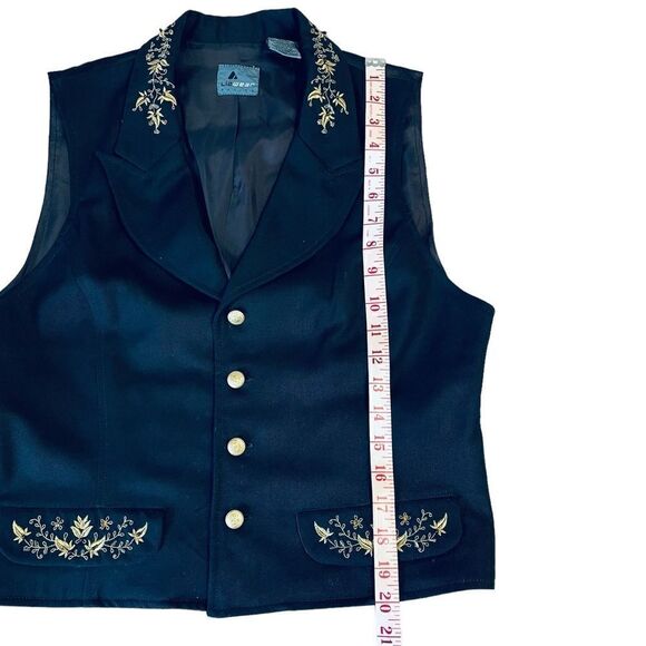 Vintage 90s Liz wear Petite Black and gold embroidered beaded vest - Picture 11 of 11